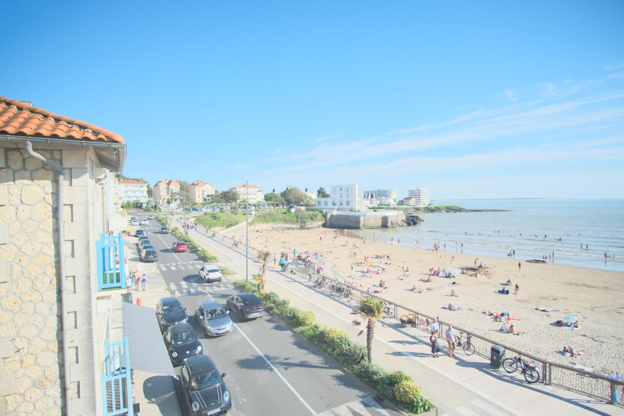 Appartement Avec Balcons Vue Mer A Pontaillac Royan Esterno foto